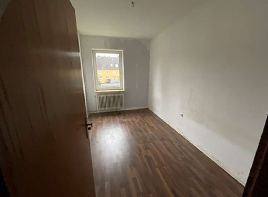 Immobilie in Wilhelmshaven - 3-Zimmer-Wohnung mit Potenzial in Fedderwardergroden zum Verkauf! - Bild 2