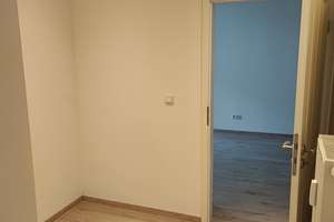 Helle 3-Zimmer Wohnung im 2. OG in Krefeld Cracau – Die vollständige Adresse der Immobilie erhältst du vom Anbieter., 47799 Cracau, Krefeld – Vorschaubild 11
