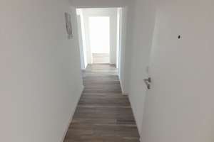 +++ Hübsche Drei-Raum-Wohnung im Dachgeschoss +++ – Ladegaststraße 8, 6667 Weißenfels – Vorschaubild 2
