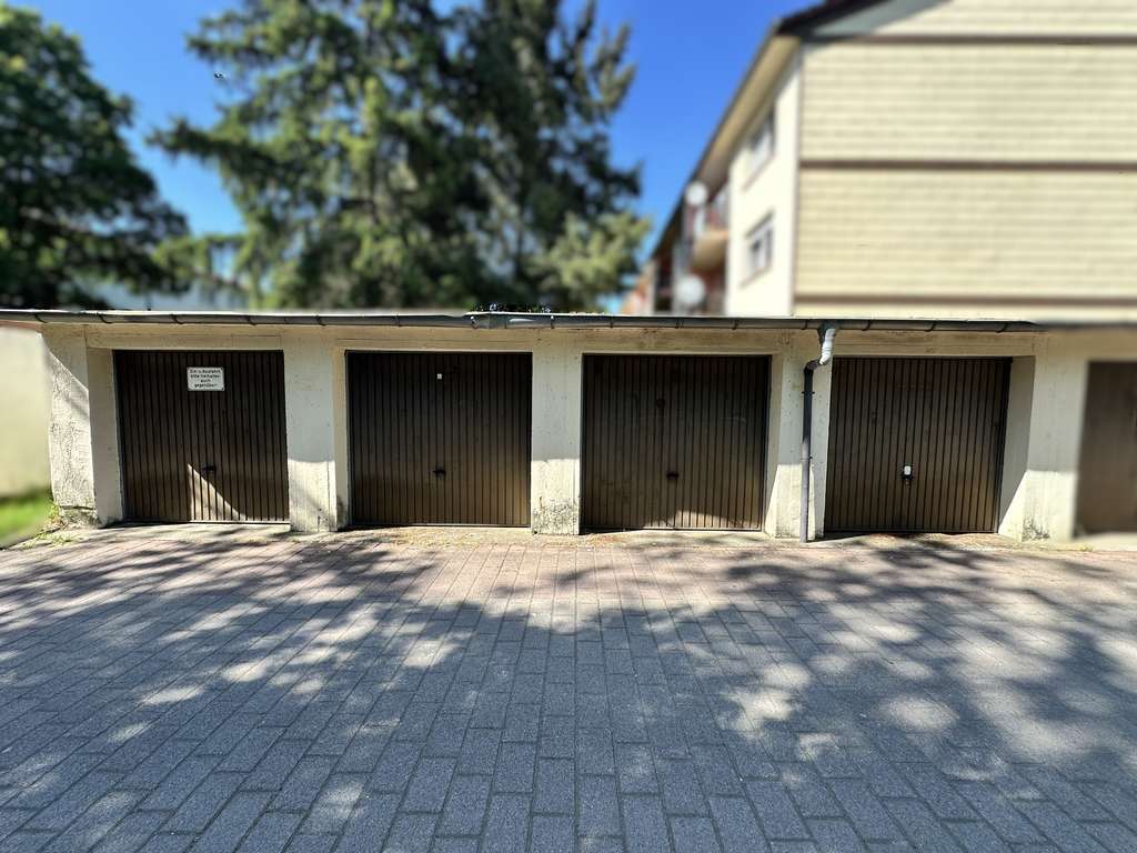4 Garagen in zentraler Lage von Kaiserslautern