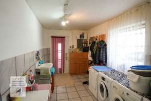 EFH - teilsaniert - bis zu 7 Schlafzimmer – Die vollständige Adresse der Immobilie erhältst du vom Anbieter., 86703 Rögling – Vorschaubild 6