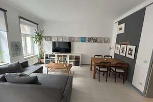 helle, sehr ruhige Altbau-Wohnung in bester Lage (möbliert mit Einbauküche, Wasch- und Spülmaschine) – Flemmingstrasse 4, 4177 Altlindenau, Leipzig – Vorschaubild 1