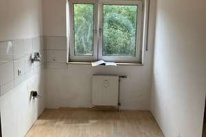 !Mit WBS-Schein! 2-Raum-Wohnung mit Balkon! – Bocholder Str. 83, 45355 Bochold, Essen – Vorschaubild 2