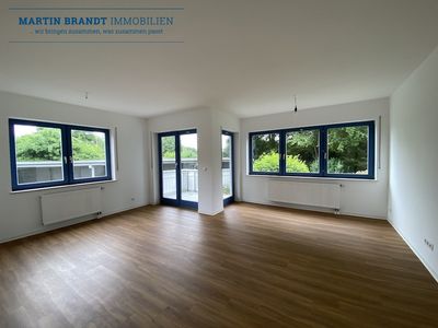 Schöner Wohnen mit Balkon und kleinem Garten in 
exklusiver Kurparklage von Bad Camberg...
