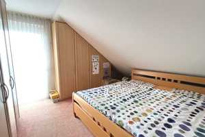 Willkommen im neuen Zuhause! Doppelhaushälfte mit Garage und Garten in Ötigheim  – Rastatt (Kreis) – Vorschaubild 15