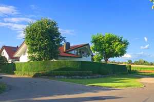 Ankommen und Wohlfühlen! Exklusives Einfamilienhaus mit Wellnessbereich und vielen Vorzügen*** – Reutlingen (Kreis) – Vorschaubild 2