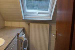 Helle 2-Zimmer DG-Wohnung in Aussichtslage - mit EBK und Balkon – Harzstraße 32, 70469 Stuttgart – Vorschaubild 6