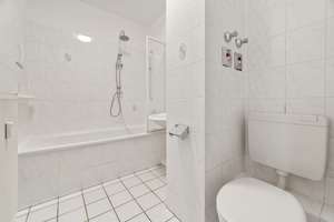 Liebevolle 4-Zimmer Wohnung in Treptow - voll möbliert – Friedlander Straße 129, 12489 Adlershof, Berlin – Vorschaubild 19