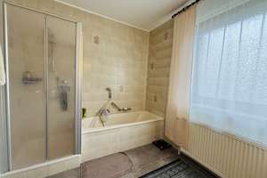 Solide Kapitalanlage in Dinklage!
Zweifamilienhaus in zentrumsnaher Lage  – Die vollständige Adresse der Immobilie erhältst du vom Anbieter., 49413 Dinklage – Vorschaubild 11