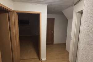 3-Zimmer-Wohnung für Preis 2 Zimmer Wohnung – Schleiermacher Str. 12, 47139 Beeck, Duisburg – Vorschaubild 3