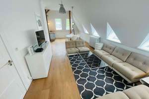 Stilvolle Pendlerwohnung | 2 Zimmer | vollmöbliert – Cranachstraße 27, 22607 Groß Flottbek, Hamburg – Vorschaubild 2