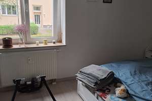 Gepflegte 2-Zimmer-Eigentumswohnung im Hochparterre mit Balkon zum begrünten Innenhof – Mansfelder Straße 64, 1309 Striesen-Süd, Dresden – Vorschaubild 9