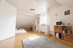 Wunderschönes Einfamilienhaus mit 5 Zimmer und tollem Garten! – Darmstadt-Dieburg (Kreis) – Vorschaubild 5