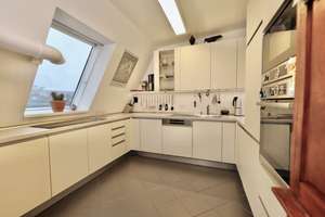 6,50m DECKENHÖHE & 13m² FENSTERFRONT - AUFZUG, TERRASSE, KLIMAANLAGE & KAMIN - SUPER LAGE! – Bernstorffstr. 6 zz, 13507 Tegel, Berlin – Vorschaubild 11