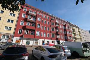 "Vermietete 2 Zimmer Altbauwohnung mit Balkon im Rudolfkiez, Eigenbedarf möglich" – Boedikerstraße 10, 10245 Friedrichshain, Berlin – Vorschaubild 5