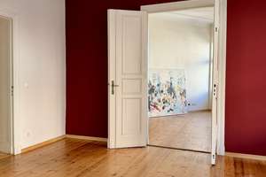 Stilvolle Altbauatmosphäre mit Potenzial im Herzen des Helmholtzkiezes – Raumerstraße 17, 10437 Prenzlauer Berg, Berlin – Vorschaubild 5
