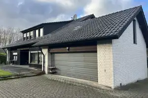 Großzügiges Wohnhaus für die ganze Familie in Hoberge-Uerentup – Bielefeld – Vorschaubild 2