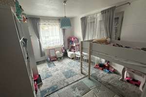 Freistehendes Zweifamilienhaus mit Garage, 3 PKW Stellplätzen und einer schönen Balkonterrasse – Ilsfelder Str. 30, 74348 Lauffen am Neckar – Vorschaubild 16