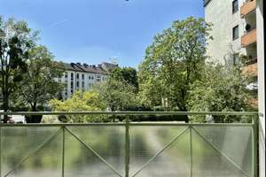 Sonnige 1-Zimmer-Wohnung mit Südbalkon und TG-Platz — frisch renoviert