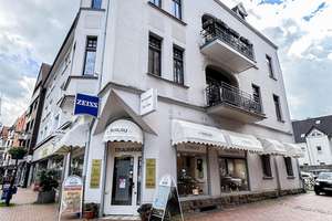 Großzügige Maisonette Wohnung WG geeignet