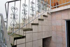 Naila: Charmantes Stadthaus mit Dachterrasse – Die vollständige Adresse der Immobilie erhältst du vom Anbieter., 95119 Naila – Vorschaubild 4