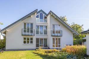 Modernes Architektenhaus mit luxuriösem Flair, großzügiger Raumgestaltung und gehobenem Wohnkomfort – Die vollständige Adresse der Immobilie erhältst du vom Anbieter., 53117 Auerberg, Bonn – Vorschaubild 4