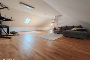 Großzügige Duplex-Eigentumswohnung mit ausgebautem Dachboden – Die vollständige Adresse der Immobilie erhältst du vom Anbieter., 83301 Traunreut – Vorschaubild 10
