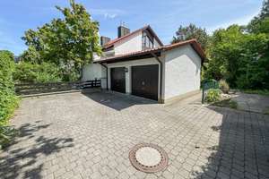 Charmante Doppelhaushälfte mit Garten in ruhiger Lage von München-Allach – 80999 Untermenzing, München – Vorschaubild 7