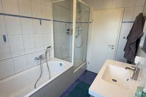 Sonnige drei Zimmer Wohnung mit großzügigen Balkon – Die vollständige Adresse der Immobilie erhältst du vom Anbieter., 85049 West, Ingolstadt – Vorschaubild 8