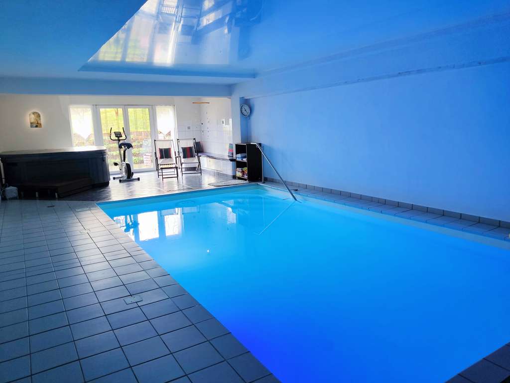 Immobilie in Henau - Urlaub zu Hause *Wohnen und Arbeiten* Ferienappartements, Schwimmbad, Freizeit am Sonnwald - Bild 0