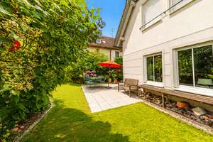 WOHNEN WIE IM EIGENEN HAUS – MIT SONNIGER TERRASSE UND GARTEN – Die vollständige Adresse der Immobilie erhältst du vom Anbieter., 80992 Moosach-Bahnhof, München – Vorschaubild 3
