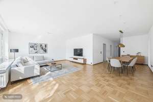 Optimale Grundrissstruktur im renovierungsbedürftigen 4-Zimmer-Wohntraum im beliebten D-Düsseltal – Die vollständige Adresse der Immobilie erhältst du vom Anbieter., 40237 Düsseltal, Düsseldorf – Vorschaubild 7
