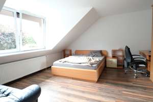 Große Doppelhaushälfte (147qm) mit Vollkeller und Garage direkt am Waldesrand! – Grenzallee 37, 47533 Kleve – Vorschaubild 9