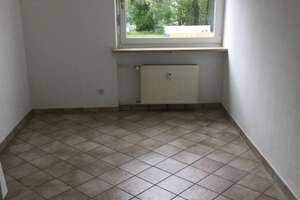 Allach: 3-Zimmer-Wohnung mit Platz zum Wohlfühlen – Heinrich-Buz-Weg 6, 80997 Allach, München – Vorschaubild 3
