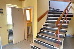 RESERVIERT ! Stadt Zwiesel: Wohnhaus mit Halle/Werkstatt + Sanierungsobjekt Wohnhaus m. Laden - zent – Regen (Kreis) – Vorschaubild 9