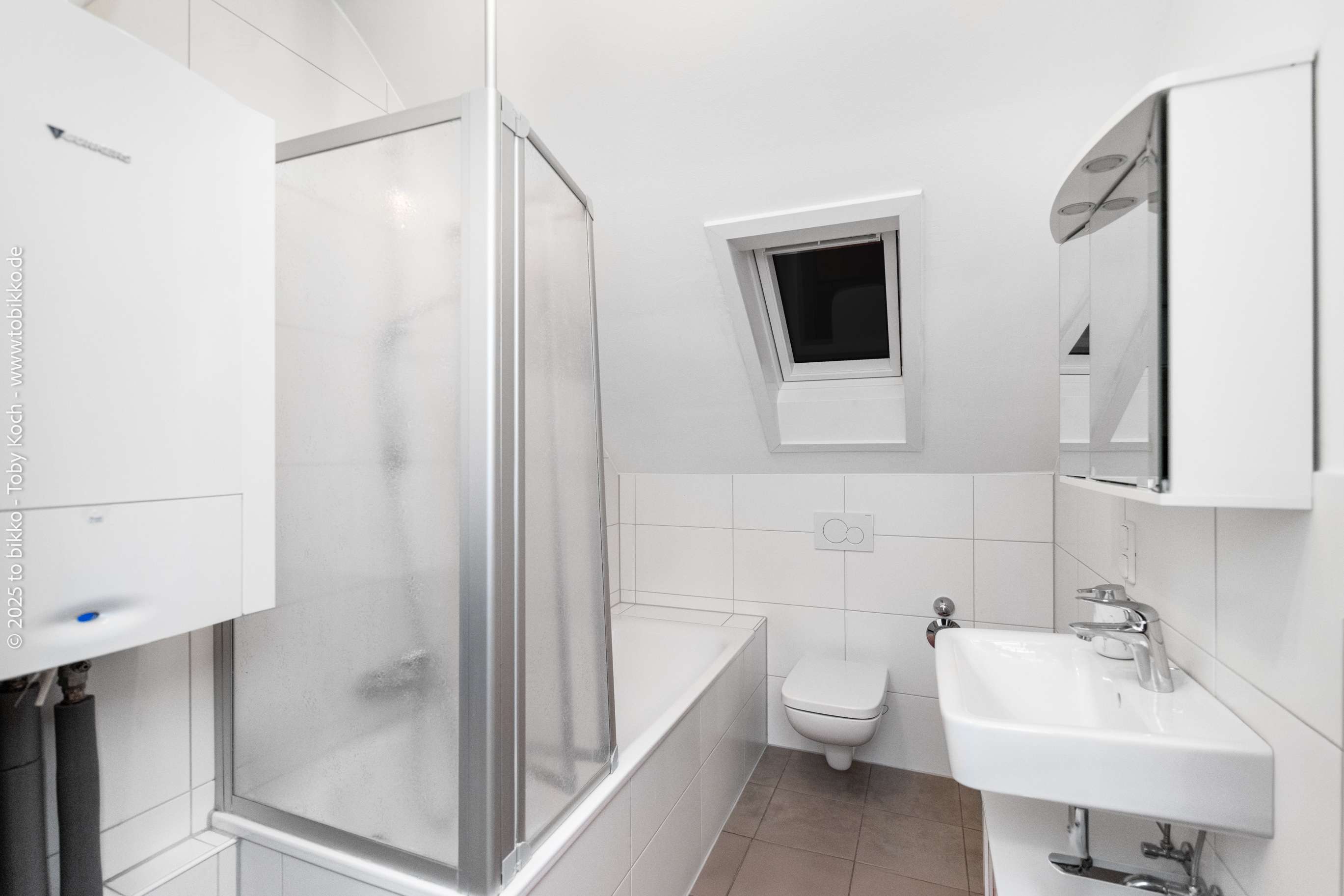 Immobilie in Langen - Vielseitiges Renditeobjekt: Gepflegtes Mehrgenerationenhaus mit drei Wohneinheiten und Ausbaureserve - Bild 3