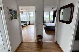 Exklusive 2-Zimmer-Wohnung an der Grenze zwischen Bogenhausen und Englschalking - Vollmöbiliert – Stolzingstraße 21, 81927 Englschalking, München – Vorschaubild 8