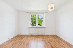 Die perfekte Kombi! Haus mit Bungalow - genügend Platz für Wohnträume – Die vollständige Adresse der Immobilie erhältst du vom Anbieter., 42659 Burg/Höhscheid, Solingen – Vorschaubild 2