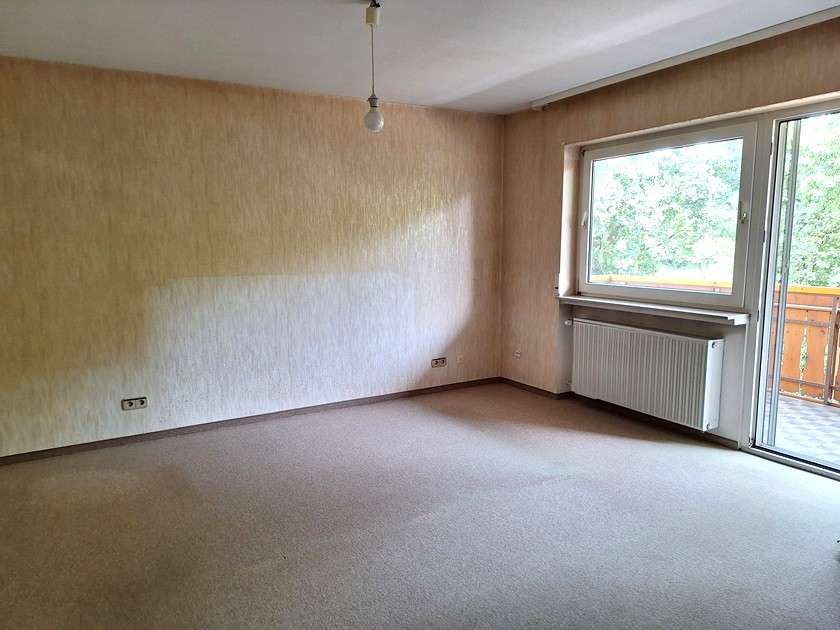 Immobilie in Philippsburg - Freistehendes Zweifamilienhaus in  Randlage in Philippsburg-Huttenheim! - Bild 0