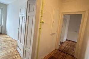 Sehr schöne, helle 2 Zi Whg mit original Massivholzdielen und EBK zu vermieten – Turnstraße 5, 90763 Nördliche Südstadt, Fürth – Vorschaubild 3
