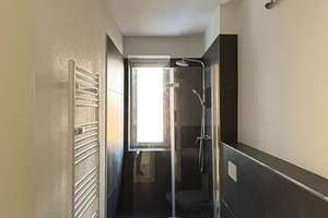 schöne 2,5 Zimmer Wohnung in zentraler Lage !! – Gelsenkirchener Straße 15, 45141 Stoppenberg, Essen – Vorschaubild 2