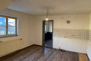 Erkennen Sie die Möglichkeiten! Gemütliches  Einfamilienhaus mit viel Potenzial in Bergblicklage – Garmisch-Partenkirchen (Kreis) – Vorschaubild 4