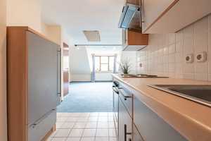 Großes Townhouse in begehrter Wohnlage mit schönem Garten und Vollkeller – Hamburg – Vorschaubild 27