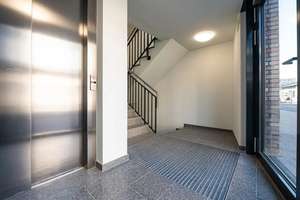Helle 3-Zimmer-Wohnung mit Einbauküche und Balkon in Köln-Ehrenfeld – Grüner Weg 1, 50825 Ehrenfeld (Ortsteil), Köln – Vorschaubild 9