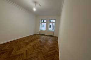 Kernsanierte 3.5 Zimmer Altbauwohnung mit Balkon - Erstbezug