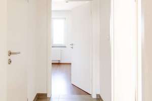 Sonnige 3-Zi.-Wohnung mit Südbalkon in ruhiger Lage! – Die vollständige Adresse der Immobilie erhältst du vom Anbieter., 85567 Grafing bei München – Vorschaubild 7