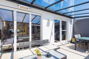 Luxus-Doppelhaushälfte mit Smart Home, Pool, Premium-Küche, Heimkino, Kamin & Wintergarten – Die vollständige Adresse der Immobilie erhältst du vom Anbieter., 86899 Landsberg am Lech – Vorschaubild 3