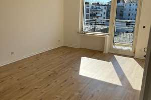 Tolle 2-Zimmer-Wohnung mit Sonnenbalkon in der Dortmunder City  – Beurhausstraße 10, 44137 City, Dortmund – Vorschaubild 1
