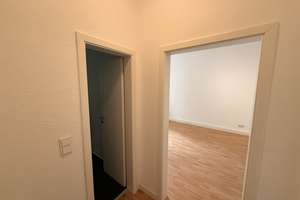 Moderne und renovierte 1,5 Raum-Wohnung mit Balkon – Niebuhrstr. 23, 45144 Frohnhausen, Essen – Vorschaubild 17