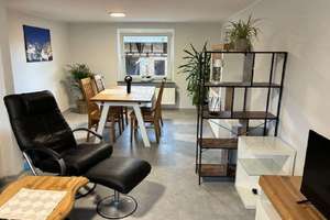 Renovierte, modern möblierte 3-Zi-Maisonette-Wohnung mit EBK und Stellplatz in guter Wohnlage – Die vollständige Adresse der Immobilie erhältst du vom Anbieter., 34132 Nordshausen, Kassel – Vorschaubild 3